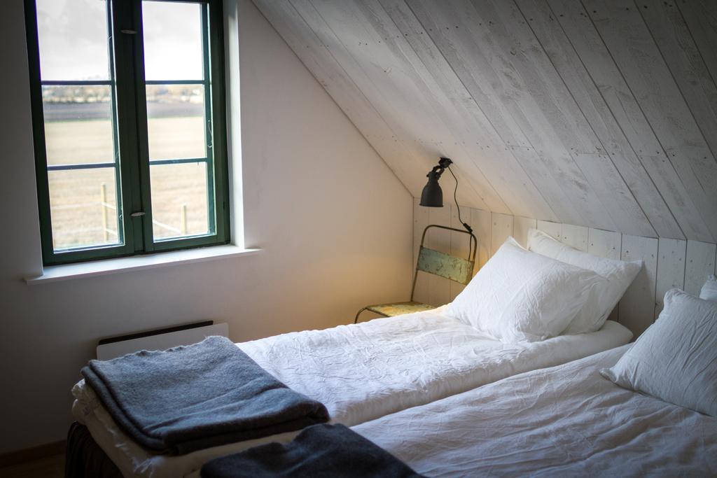 Froeken Hjorts Bed And Breakfast Höganäs Стая снимка